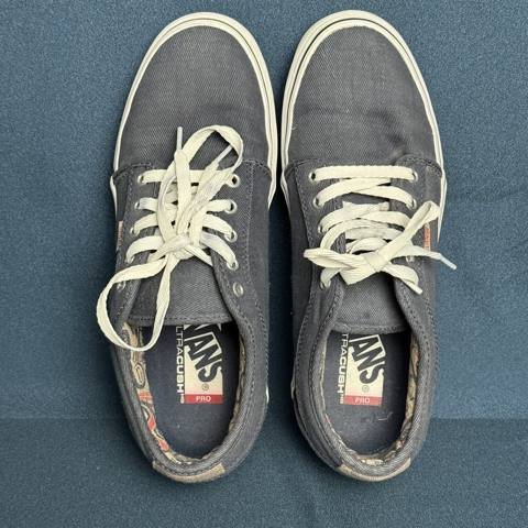 Vans Chukka Low Pro Mens Size 10.5 Gray Paisley Skateboard Shoes Sneakers photo 5