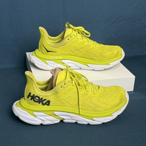 Hoka One One Clifton Edge Mens Size 9 Yellow Athletic Running Shoes Sneakers