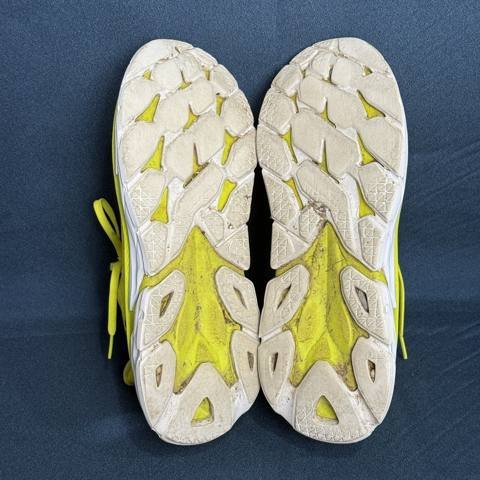 Hoka One One Clifton Edge Mens Size 9 Yellow Athletic Running Shoes Sneakers photo 8
