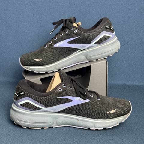 Brooks Ghost 15 Womens Size 11.5 Black Purple Athletic Running Shoes Sneakers