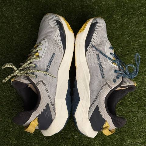 New Balance Shando Mens Size 11 Gray Blue Yellow Mesh Trail Running Shoes photo 5
