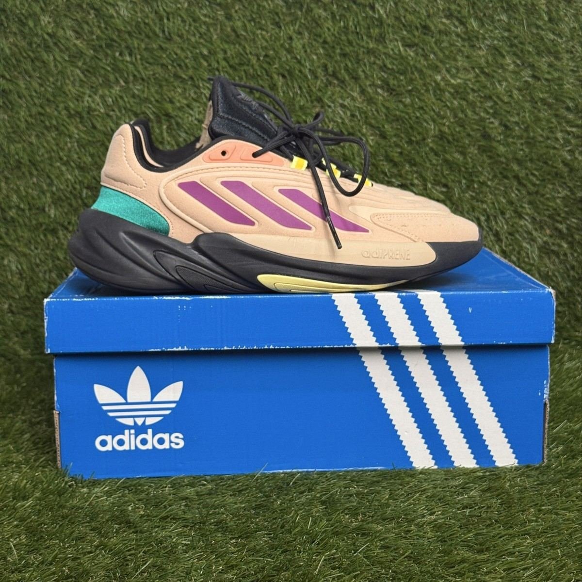 Adidas Ozelia Womens Size 8.5 Halo Blush Fuchsia Black Chunky Sneakers