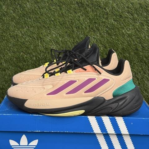 Adidas Ozelia Womens Size 8.5 Halo Blush Fuchsia Black Chunky Sneakers photo 3