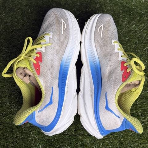 Hoka One One Clifton 9 Mens Size 9.5 White Blue Athletic Running Shoes Sneakers photo 5