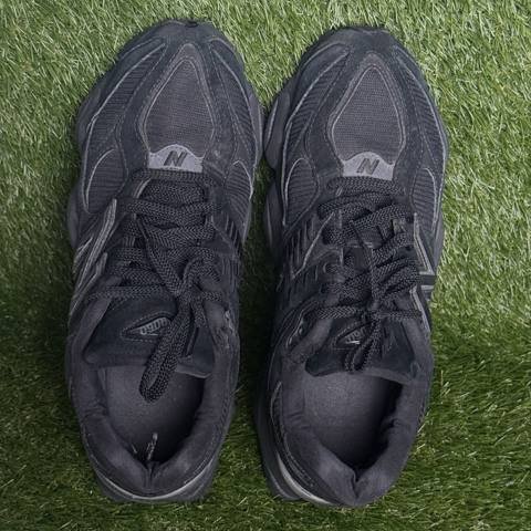 New Balance 9060 Boys Size 12.5 Black Grade School Sneakers Kids Shoes photo 6