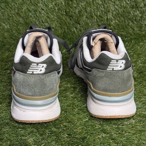 New Balance 997H Mens Size 7.5 Green Beige Kombu Classics Sneakers CM997HLQ photo 4