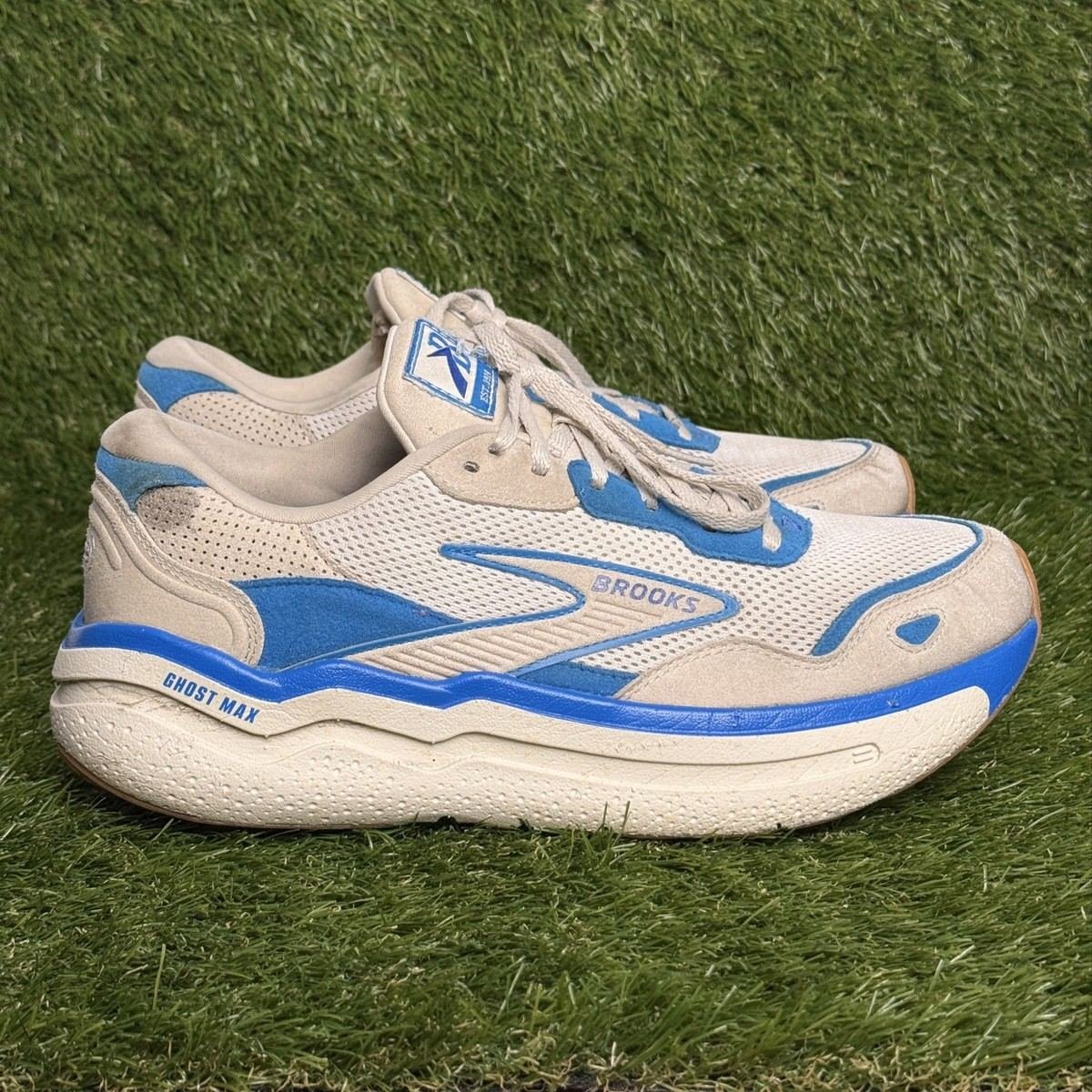 Brooks Ghost Max SE Mens Size 10.5 D Beige Blue Athletic Running Shoes Sneakers