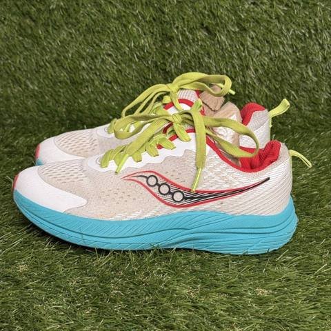 Saucony Hurricane Kids Size 3.5 M White Youth Athletic Running Shoes Sneakers photo 3