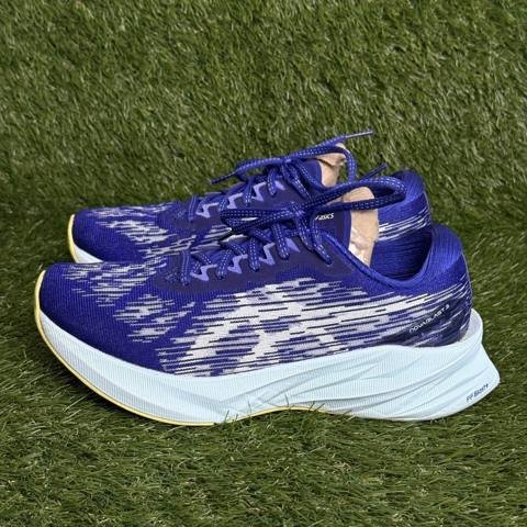 Asics Novablast 3 Womens Size 7.5 Eggplant Purple Soothing Sea Running Shoes photo 4