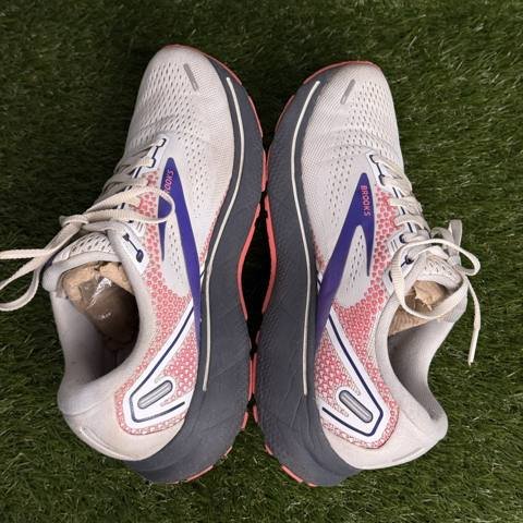 Brooks Ghost 14 Womens Size 10 B White Purple Coral Road Running Shoes Sneakers photo 5