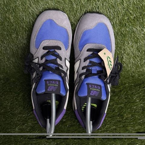 New Balance 574 Boys Size 4.5 Gunmetal Gray Grade School Sneakers GC574CB1 photo 6