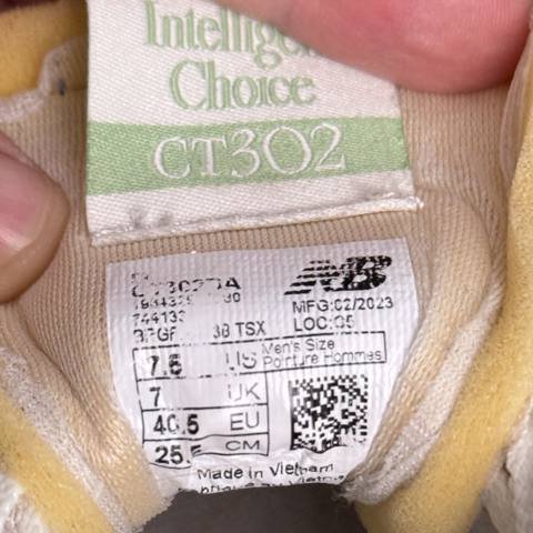 New Balance CT302 Mens Size 7.5 Sea Salt White Avocado Suede Y2K Sneakers photo 8
