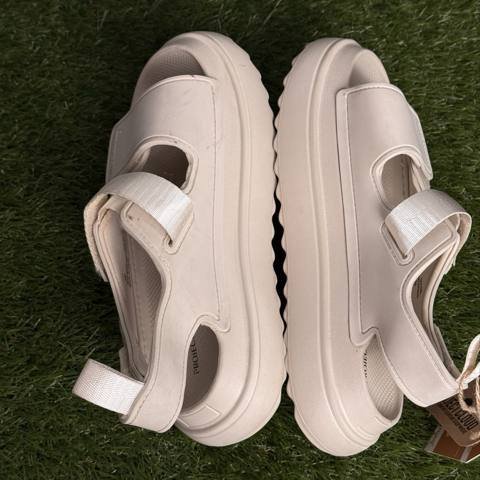 Project Cloud Platform Sandals Womens Size 8.5 Cream Strappy Sport Walking photo 6