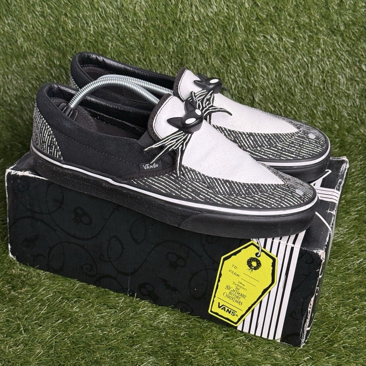 Vans x Disney Slip On Jack Skellington Bow Tie Mens Size 11 Nightmare Christmas