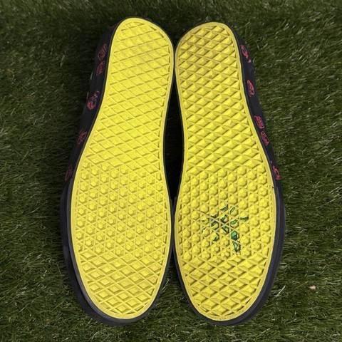 Vans x Disney Nightmare Before Christmas Oogie Boogie Mens Size 11 Slip On Shoes photo 7
