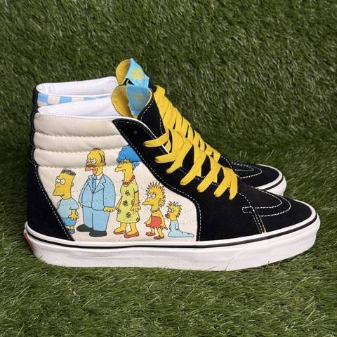 Vans Sk8-Hi The Simpsons Family Mens Size 11 White High Top Sneakers 1987-2020 photo 3