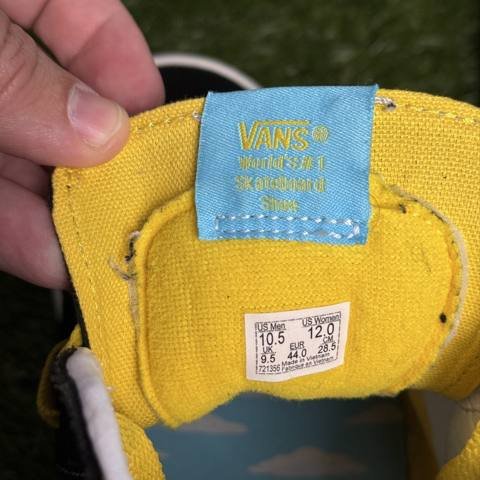 Vans Sk8-Hi The Simpsons Family Mens Size 11 White High Top Sneakers 1987-2020 photo 8