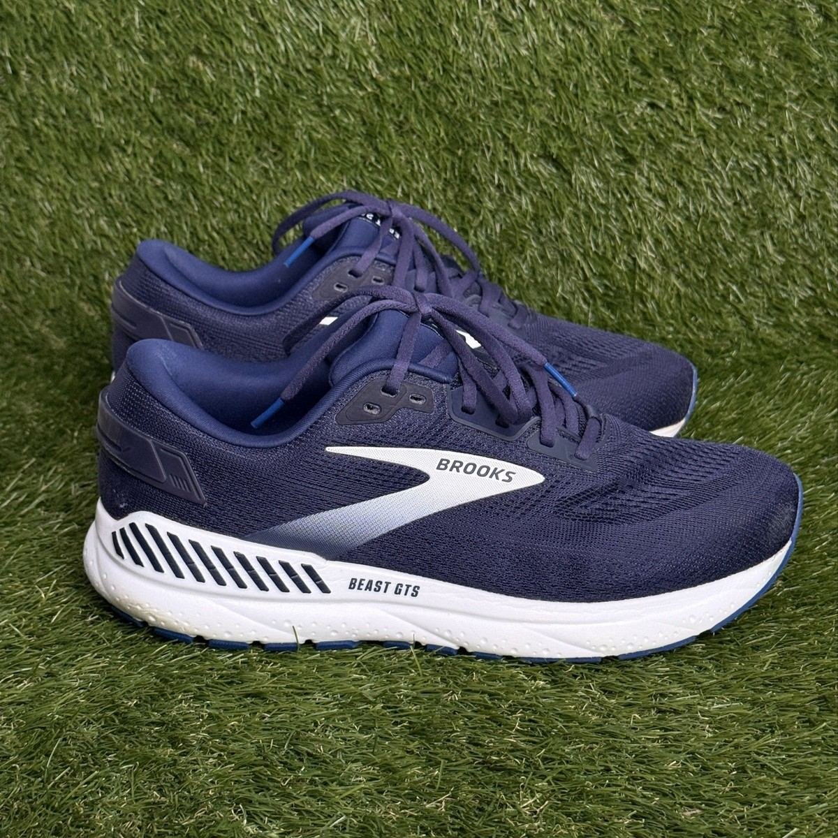 Brooks Beast GTS 23 Mens Size 11 4E Extra Wide Blue Stability Running Shoes
