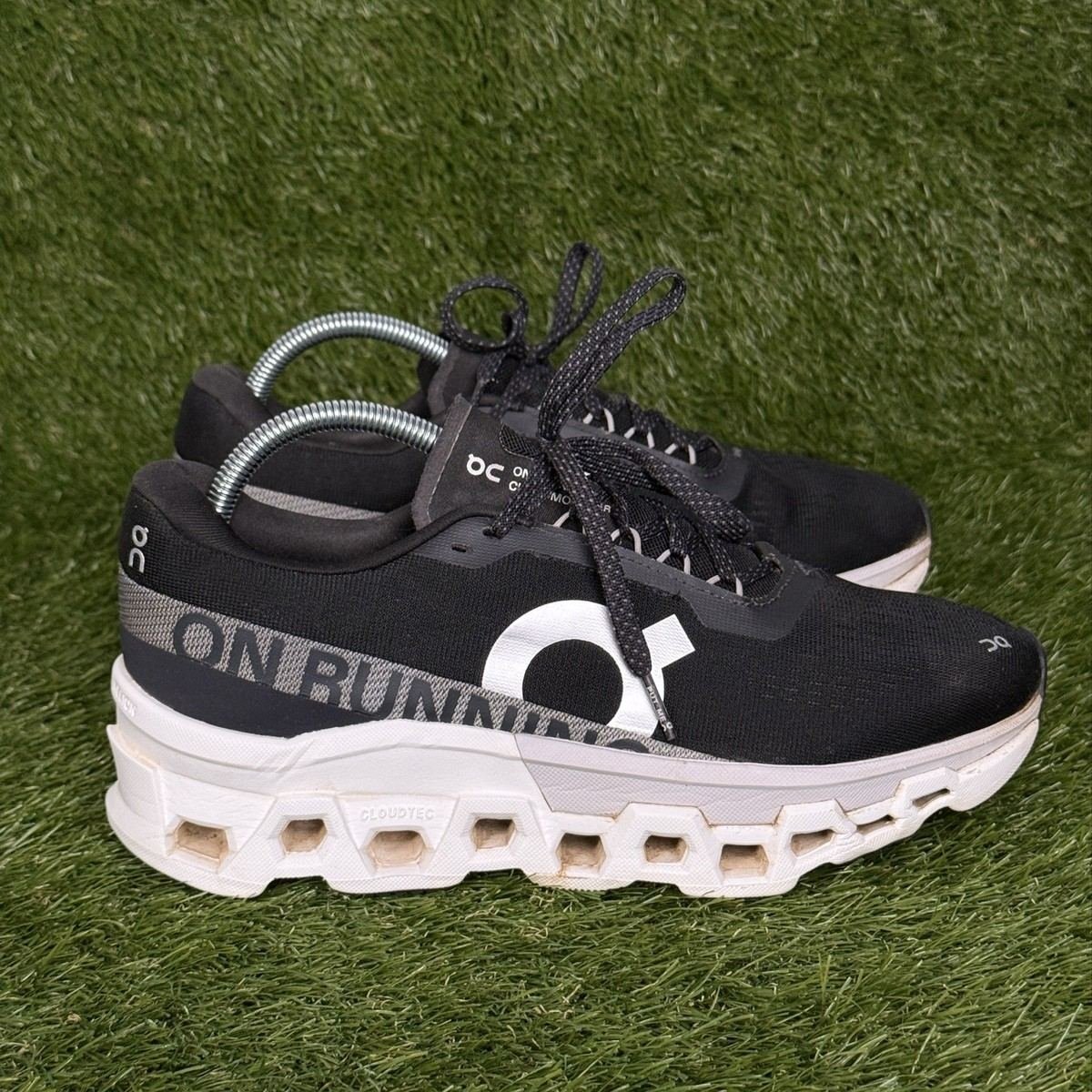 On Cloud Cloudmonster Womens Size 10 Black White Max Cushion Running Shoes