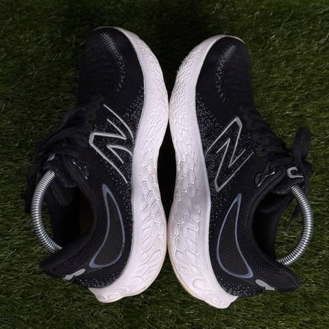 New Balance Fresh Foam X 1080v12 Womens Size 9.5 D Wide Black Running Shoes photo 6