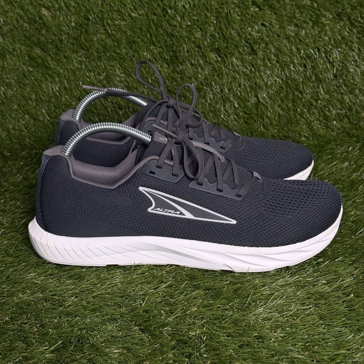 Altra Escalante 4 Mens Size 10.5 Black White EGO Knit Road Running Shoes