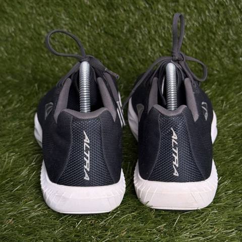 Altra Escalante 4 Mens Size 10.5 Black White EGO Knit Road Running Shoes photo 5
