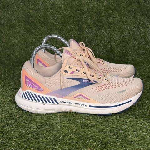 Brooks Adrenaline GTS 23 Womens Size 9 B Beige Support Running Shoes 1203811B795