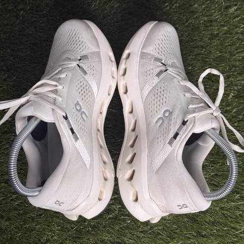 On Cloud Cloudsurfer 2 Womens Size 6.5 White Cushioned Running Shoes Sneakers photo 5