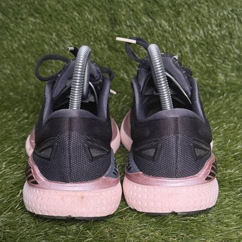 Brooks Glycerin GTS 19 Womens Size 6.5 B Black Pink Cushioned Running Shoes photo 4