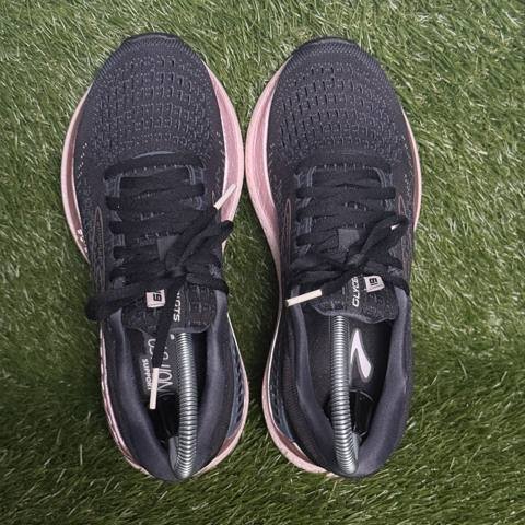 Brooks Glycerin GTS 19 Womens Size 6.5 B Black Pink Cushioned Running Shoes photo 6