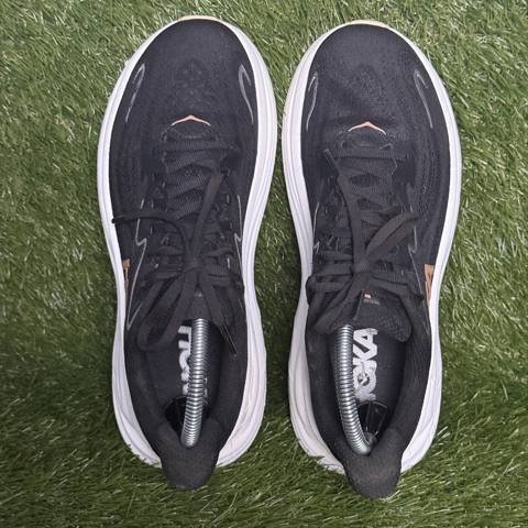 Hoka Clifton 10 Womens Size 8 B Black Rose Gold Cushioned Running Shoes 1162031 photo 6