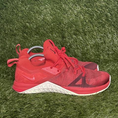 Nike Metcon Flyknit 3 Mens Size 11 University Red Training Shoes AQ8022-600