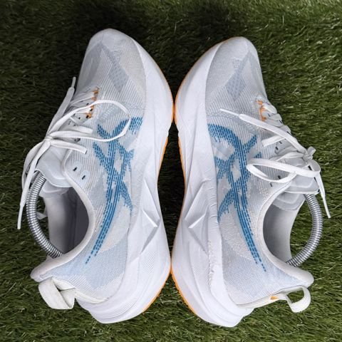 Asics Novablast 5 Mens Size 9 White Blue Orange Cushioned Running Shoes 1011B974 photo 5