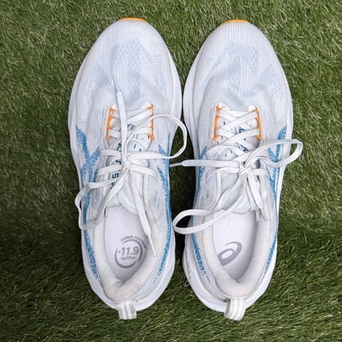 Asics Novablast 5 Mens Size 9 White Blue Orange Cushioned Running Shoes 1011B974 photo 6