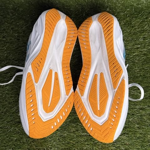Asics Novablast 5 Mens Size 9 White Blue Orange Cushioned Running Shoes 1011B974 photo 7