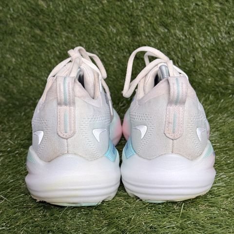 Brooks Glycerin GTS 22 Womens Size 11 B Cream Blue Pink Support Running Shoes photo 4