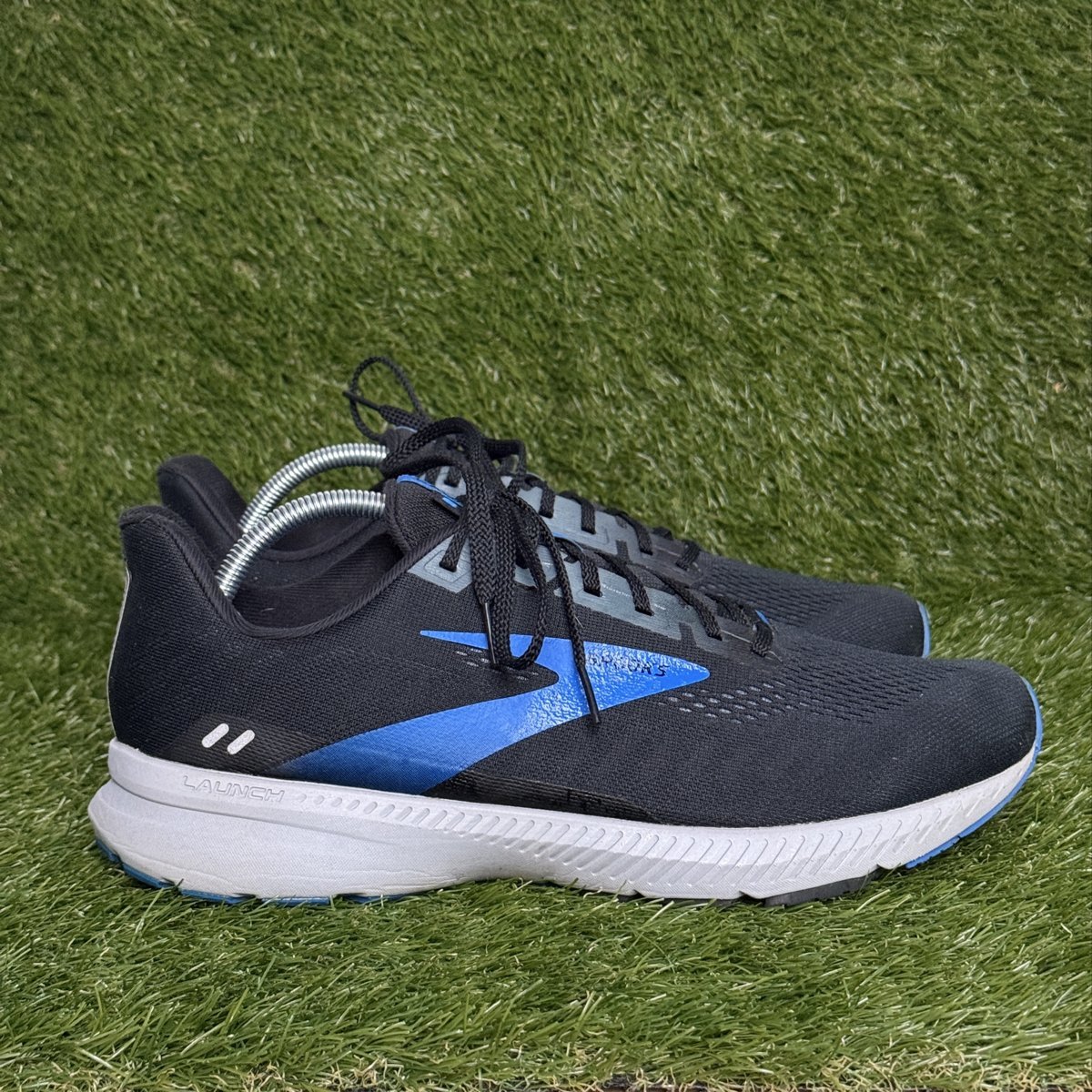 Brooks Launch 8 Mens Size 11.5 2E Wide Black Blue Lightweight Running Shoes