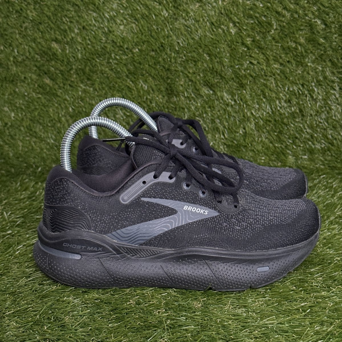 Brooks Ghost Max Womens Size 7 B Black Max Cushion Running Walking Shoes