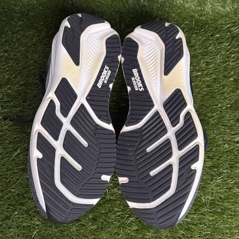 Brooks Glycerin 23 Mens Size 12 2E Wide Black White Cushioned Running Shoes photo 7