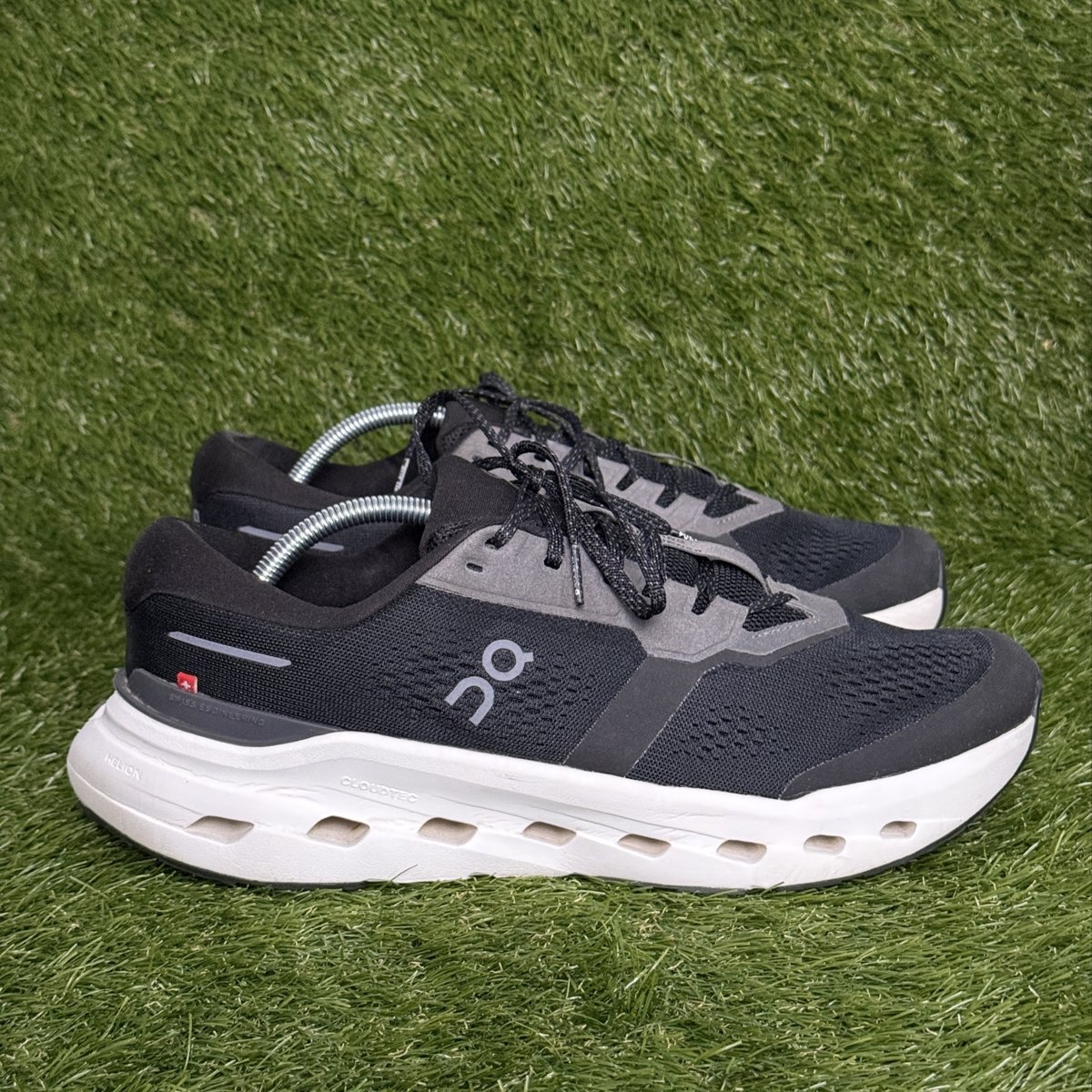On Cloudrunner 2 Mens Size 11.5 Black White Supportive Running Shoes