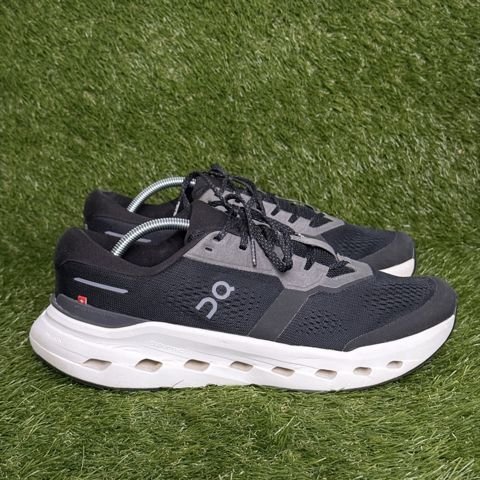 On Cloudrunner 2 Mens Size 11.5 Black White Supportive Running Shoes