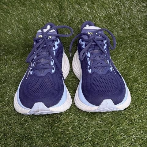 Saucony Triumph 24 Womens Size 10 Wide Navy Max Cushion Running Shoes S10994 photo 2