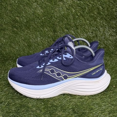 Saucony Triumph 24 Womens Size 10 Wide Navy Max Cushion Running Shoes S10994 photo 3