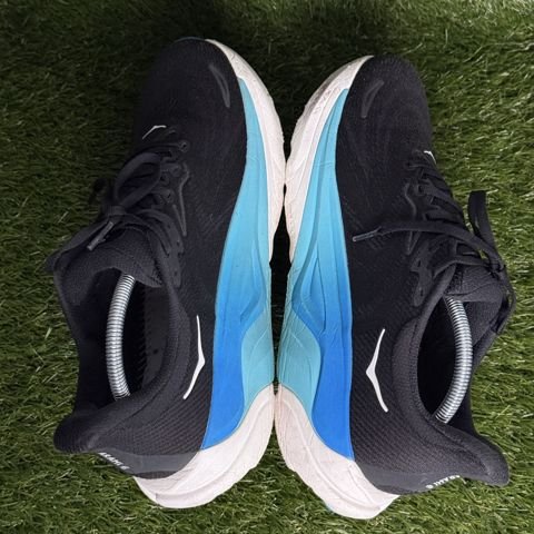 Hoka Arahi 8 Mens Size 9.5 D Black Blue Stability Running Shoes 1168690 photo 5
