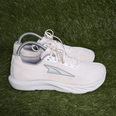 Altra Escalante 4 Womens Size 9 White Gray Zero Drop Road Running Shoes