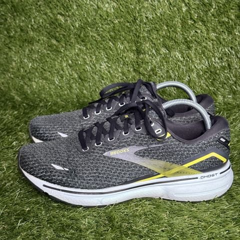 Brooks Ghost 15 Mens Size 9.5 D Gray Black Yellow Running Shoes 1103931D096 photo 3