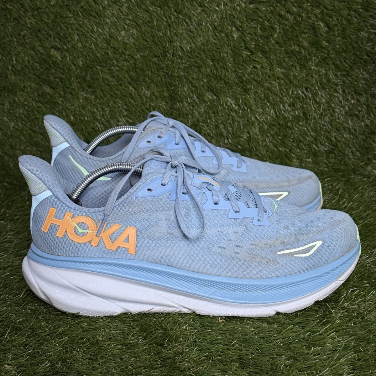 Hoka Clifton 9 Wide Mens Size 11.5 2E Light Blue Running Shoes 1132210