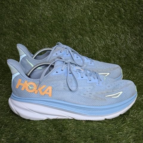 Hoka Clifton 9 Wide Mens Size 11.5 2E Light Blue Running Shoes 1132210 photo 1