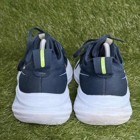 Asics Gel-Nimbus 26 Mens Size 11 Navy Lime Cushioned Running Shoes 1011B794 photo 4