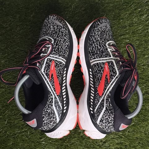 Brooks Adrenaline GTS 20 Womens Size 9 B Black White Coral Running Shoes photo 5